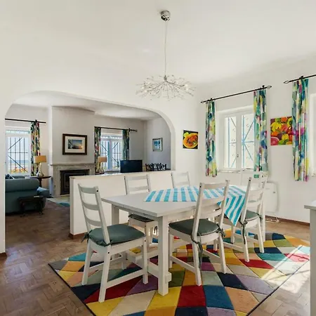 펜션 Casa C With Private Pool And *